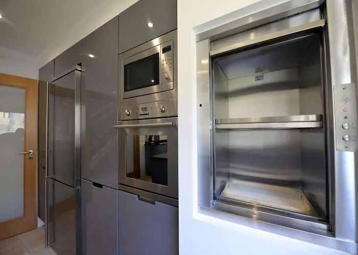 Villa Charming 4 Bedrooms View Private Pool *